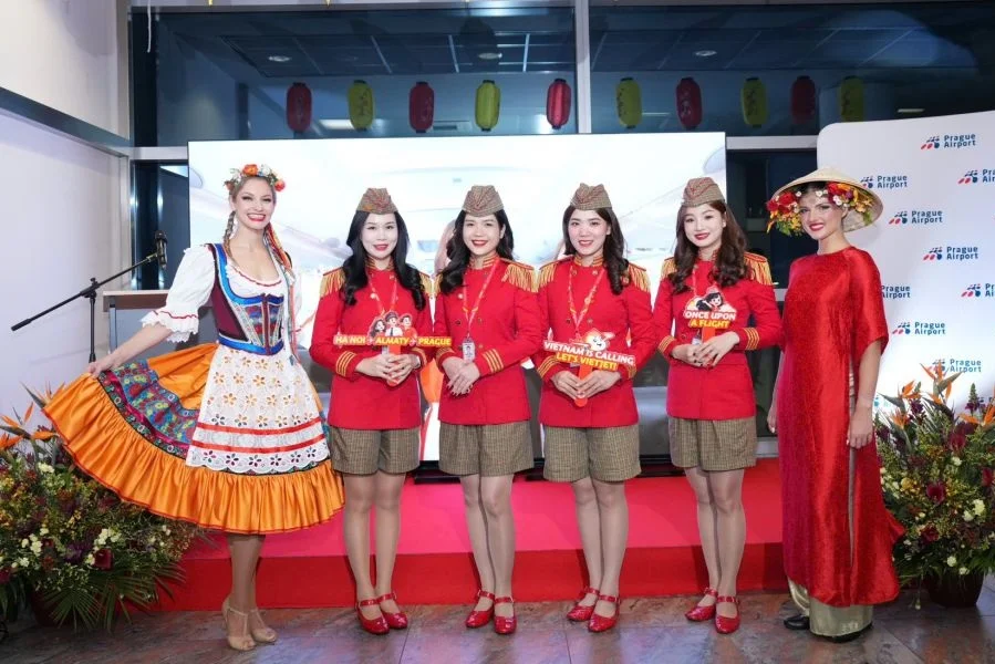 Photo: Vietjet
