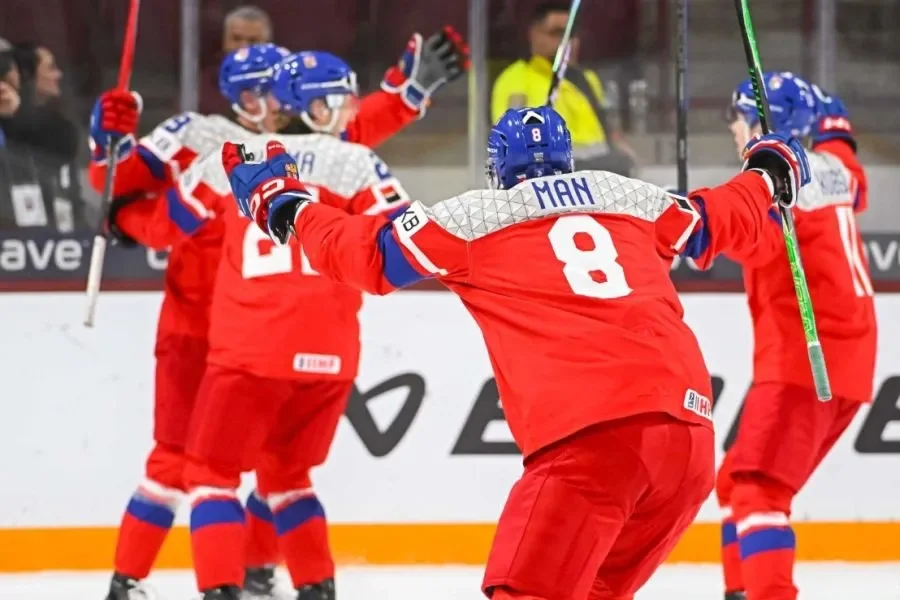 2026 IIHF World Junior Championship: Czech Republic reach the semi-finals after 6–2 win over Switzerland