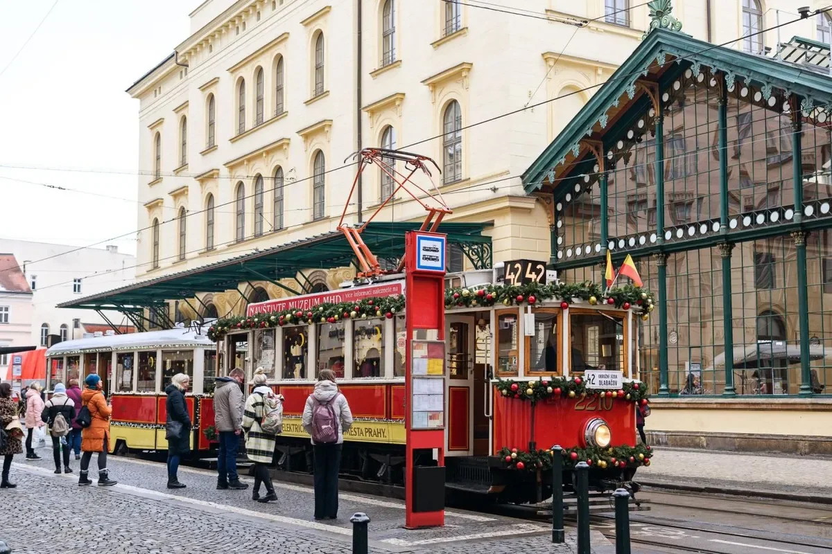 Advent with Prague’s Public Transport: Christmas Fleet, St. Nicholas at the MHD Museum, Concerts, and the Peace Light