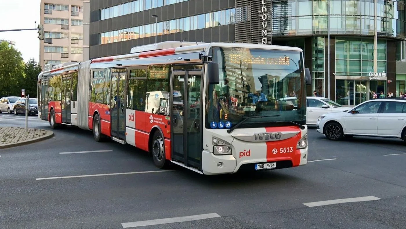 New Prague Tunnel Bus Set to Cut Travel Times Between Kobylisy and Dejvická