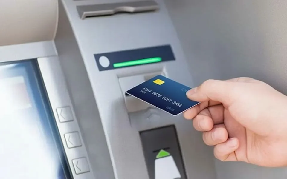 Česká spořitelna, ČSOB and Raiffeisenbank launch new service “Vklad na kartu”