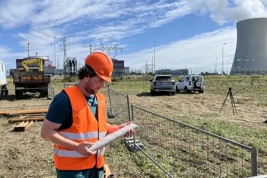 ČEZ pushes ahead with geological surveys for planned mini-reactor in Temelín