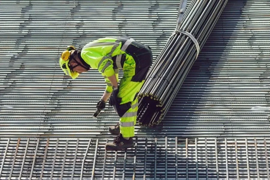 Confidence in the Czech economy rose slightly in November