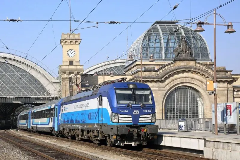Czech Railways Boost Capacity for Christmas: Ticket Reservations Recommended