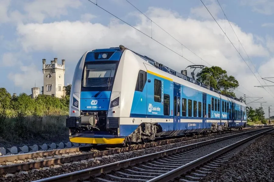 Czech Railways Modernises Regional Transport: Old Locomotives Make Way for Modern Electric Trains