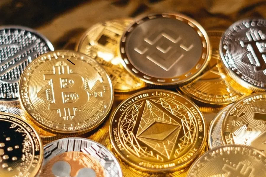 Czech Republic’s New Crypto Law: New Tax Breaks & Banking Rights