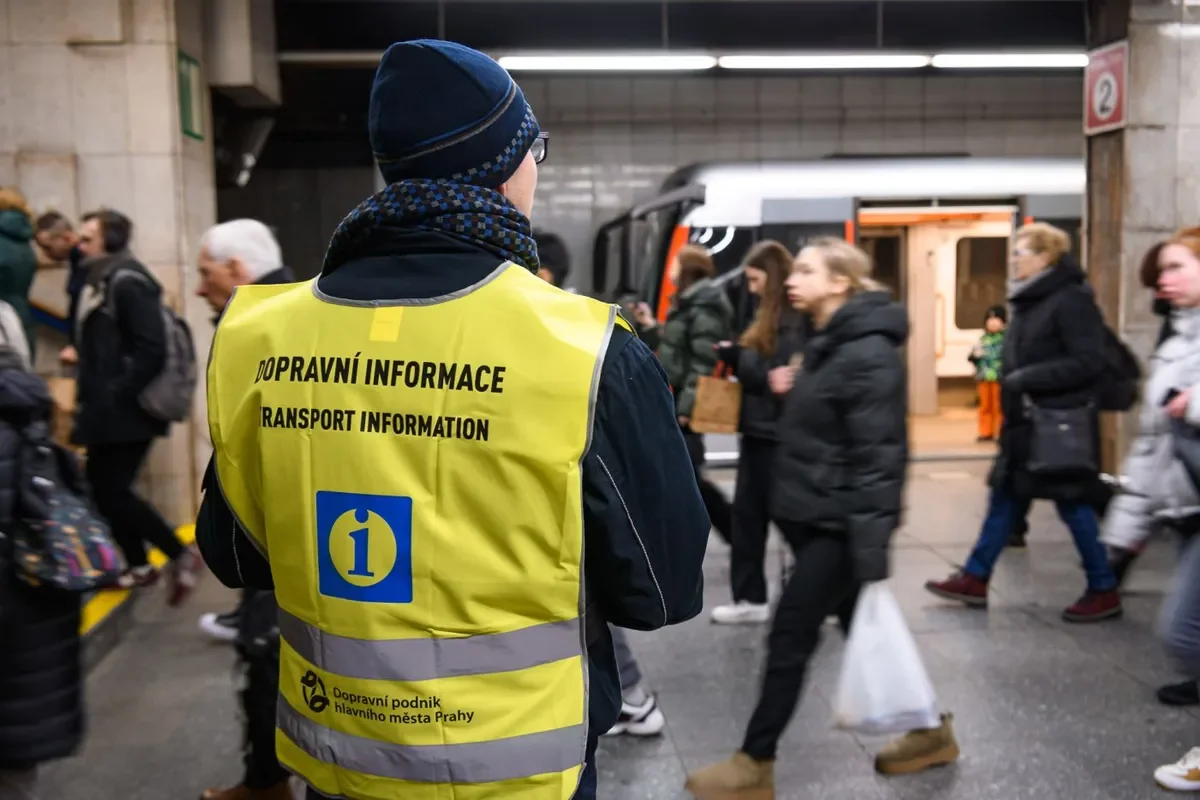 DPP Modernises Metro Signalling: Weekend Partial Closure of Line C