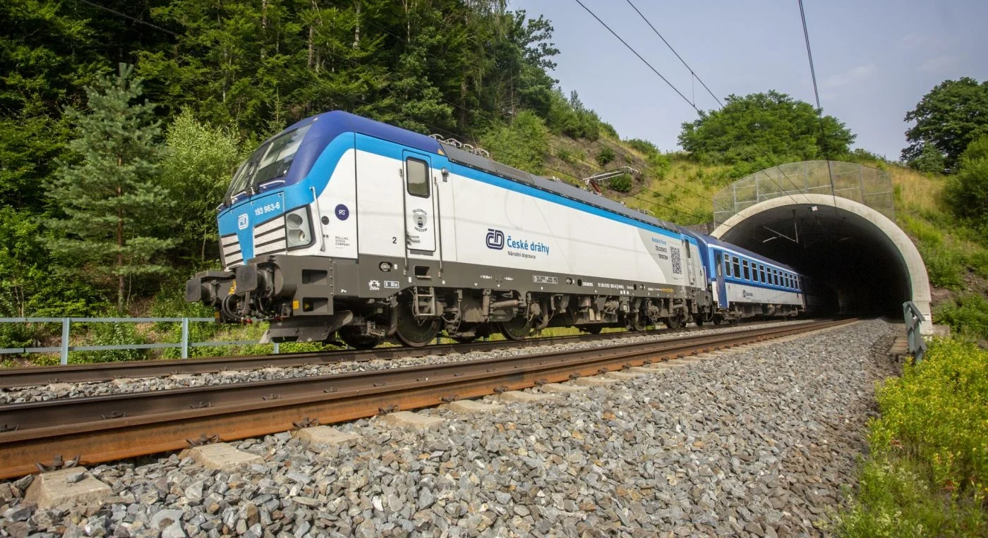 New Ex41 “Slovan” Rail Service Connects Prague Even Faster with the Zlín Region