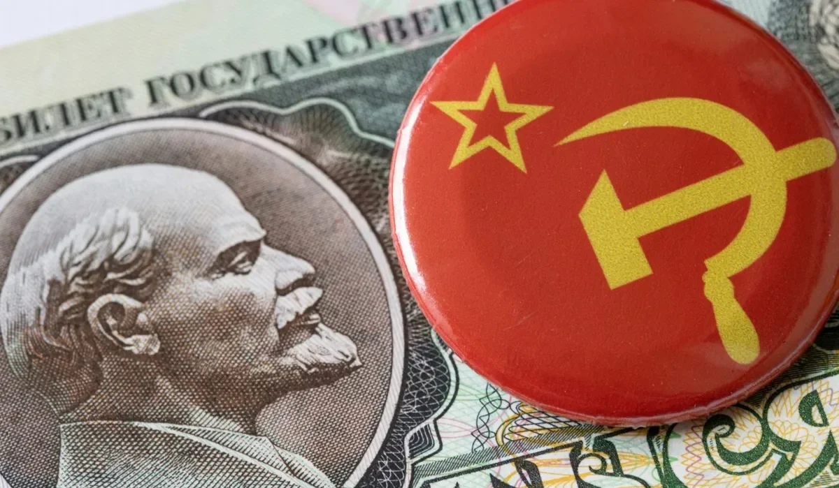 From 1 January 2026, the dissemination of communist ideology will be prohibited in the Czech Republic