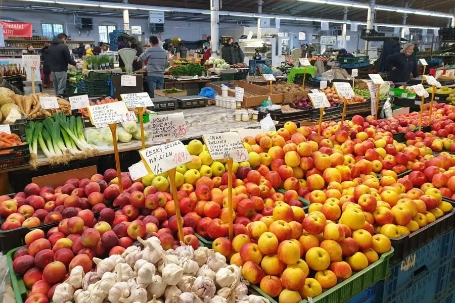 Hala 22: A Land of Milk and Honey for Fresh Local Produce and Gastronomic Delights in Prague