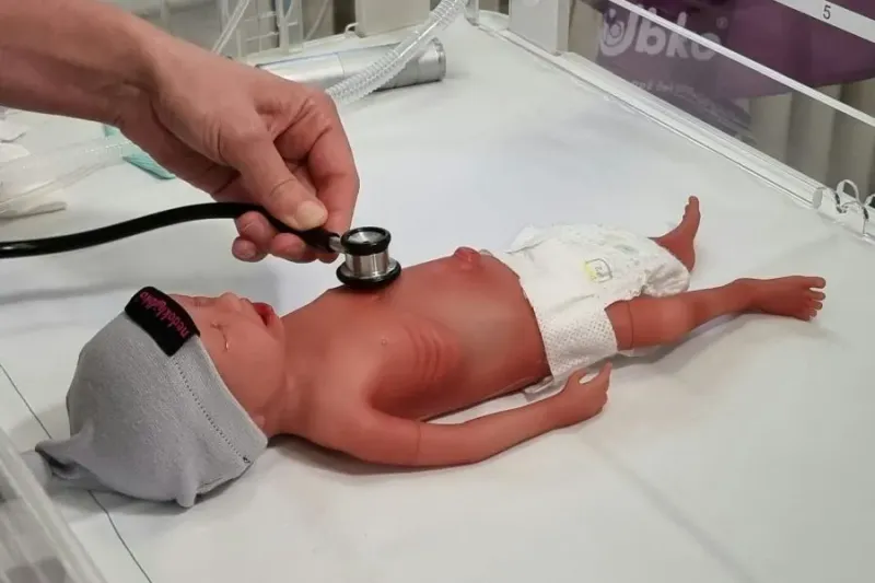 Innovative Technology: Premature Baby Simulator Enhances Doctors’ Training in Prague