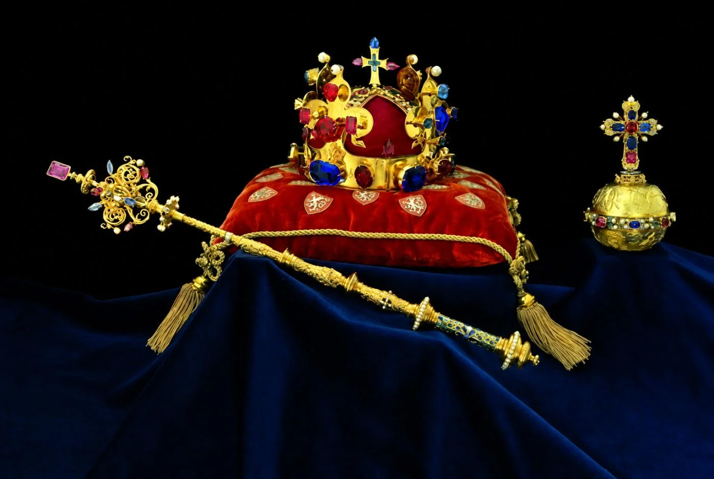 Czech Crown Jewels to Return to Prague Castle in September