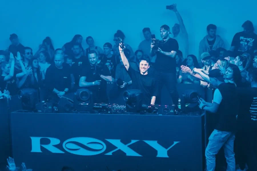 Let It Roll Winter Warm-Up Party: DJ Mozey at Prague’s Club Roxy at the End of January