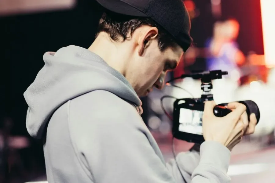 New requirement for influencers: Czech Republic introduces registration for successful video creators