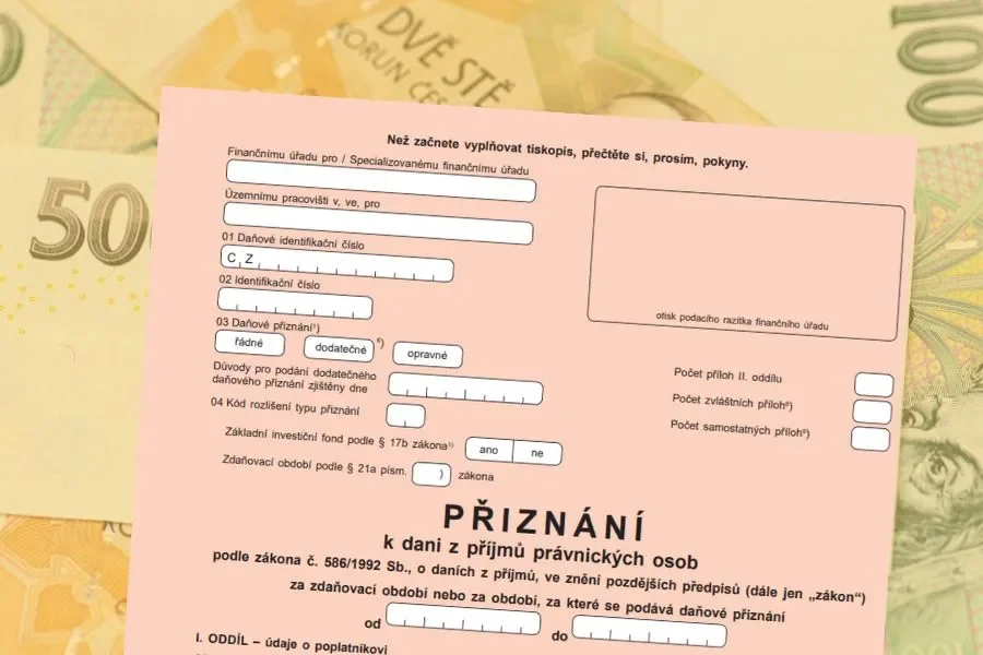 Over 1.6 Million Tax Returns Filed by 1 April Deadline: Rise in Electronic Filings