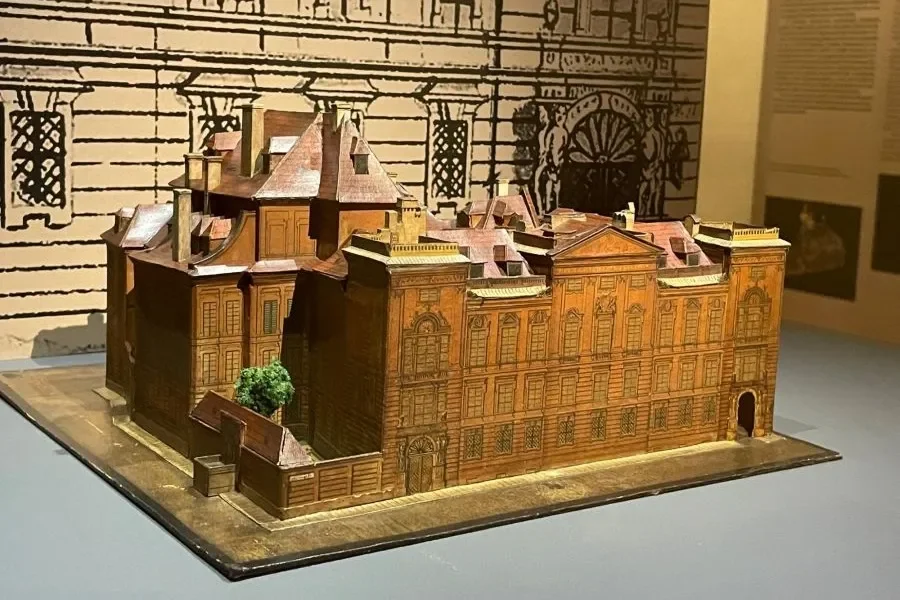 Papírový Palác Exhibition: Insights into the History of the Clam-Gallas Palace in Prague