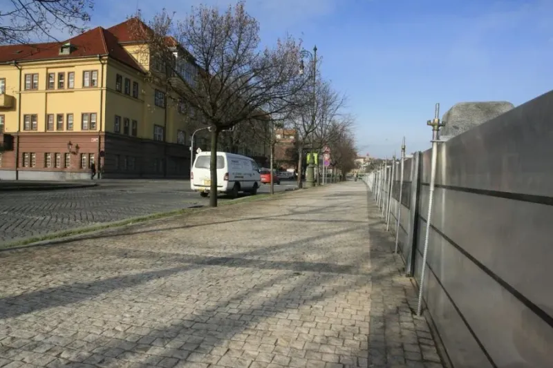 Prague Enhances Flood Protection in the City Centre