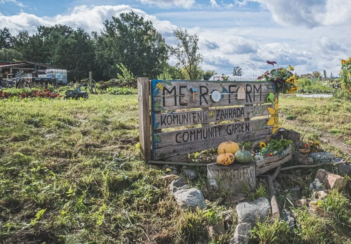 Prague Expands MetroFarm Community Garden: More Space for Schools and Families