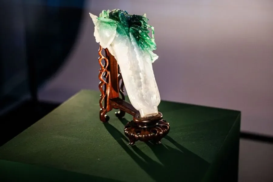 Prague National Museum: Chinese Jade Treasure on Display in Prague for the First Time