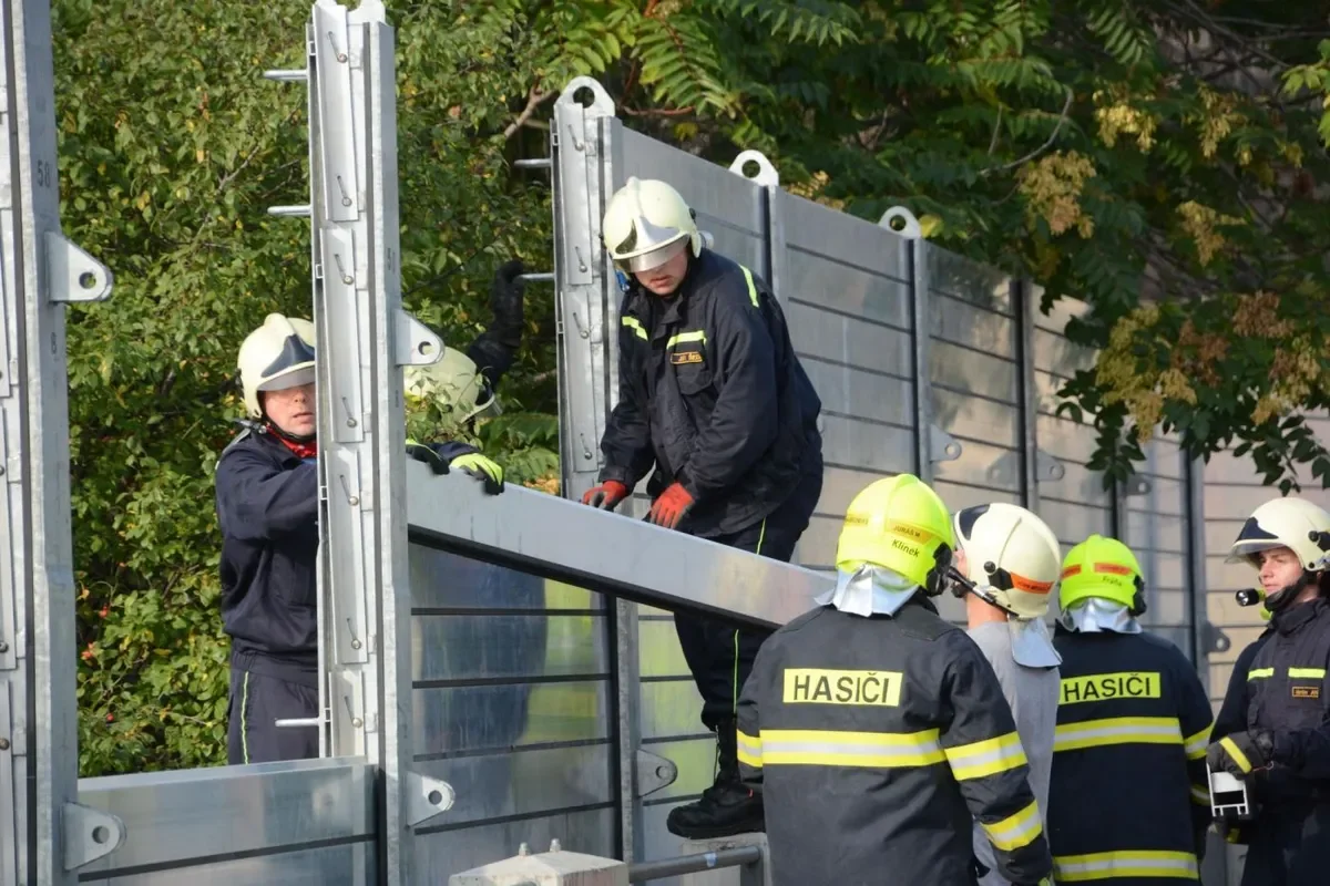 Prague Tests Flood Protection Barriers on Saturday: Large-Scale Exercise in Holešovice and Bubeneč