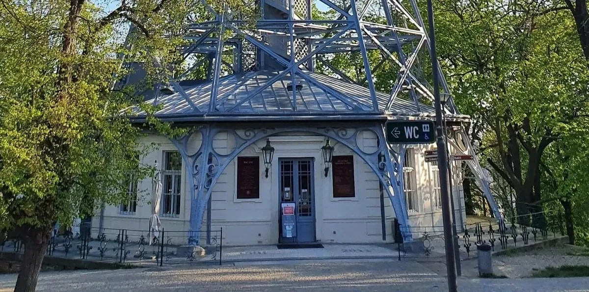 Prague’s Petřín Tower is being modernised and will receive a new Bistro & Café
