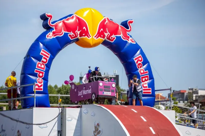 Red Bull Kolo Molo: A Bike Race Unlike Anything Prague Has Seen Before