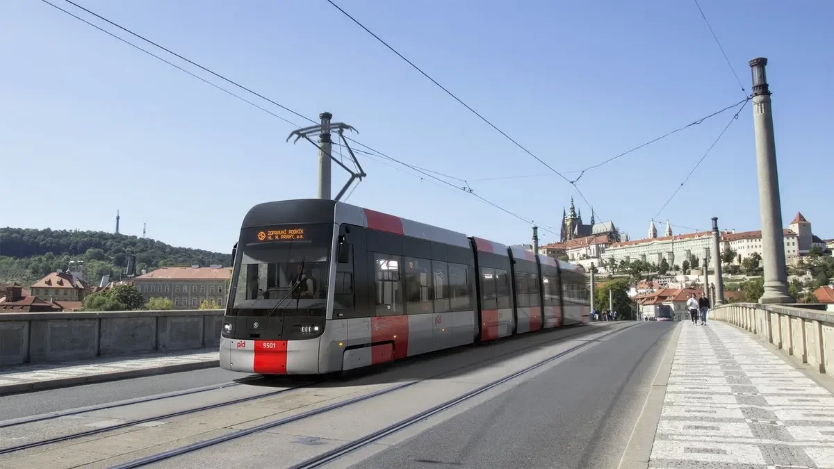 Škoda ForCity Plus 52T: Prague’s New Trams Begin Test Operation