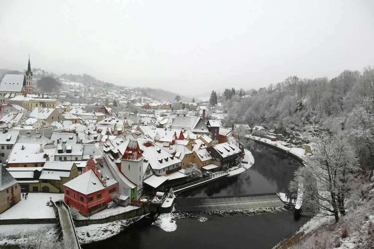 Good Chance of a White Christmas in the Czech Republic: Cold Air Brings Snow to Lower Elevations